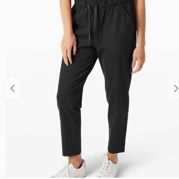 Lululemon Keep Moving 7/8 Pant in Black - Picture 6 of 8